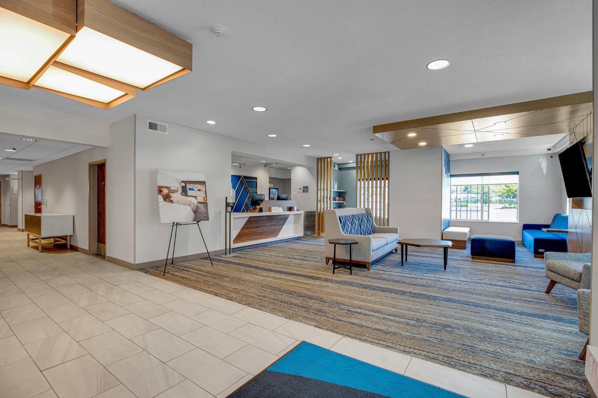 Holiday Inn Express Hotel & Suites Portland - Jantzen Beach By Ihg Buitenkant foto