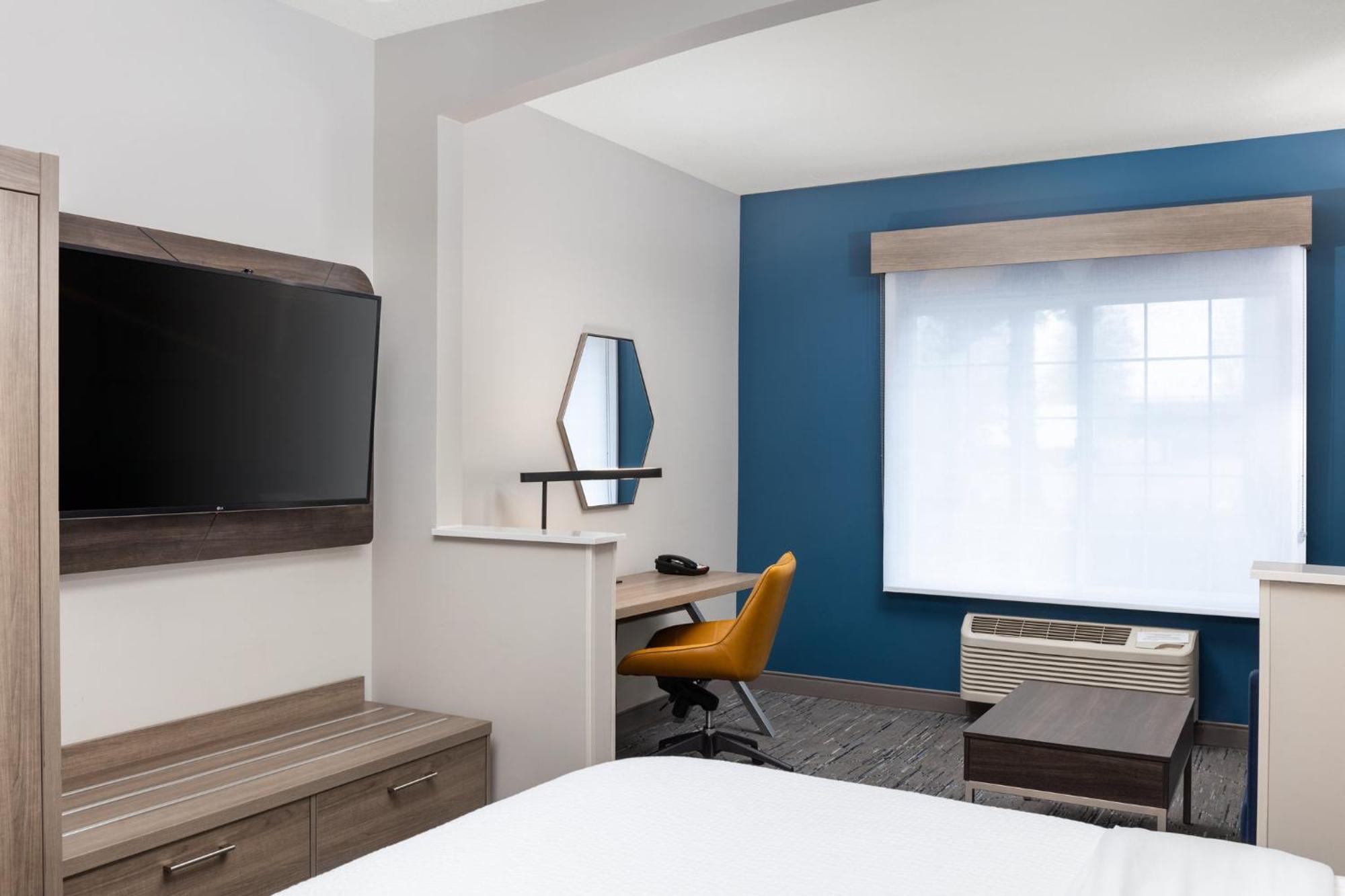 Holiday Inn Express Hotel & Suites Portland - Jantzen Beach By Ihg Buitenkant foto