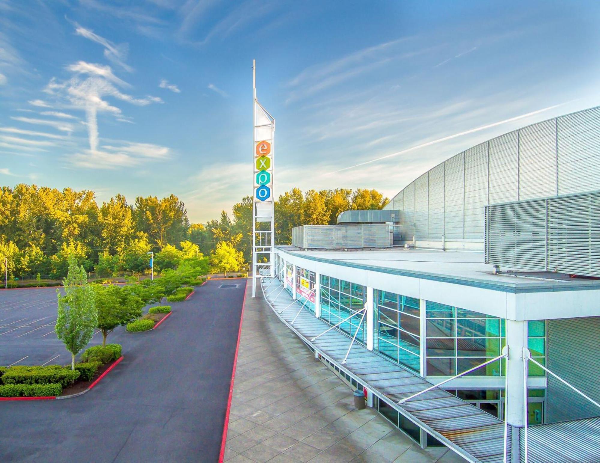 Holiday Inn Express Hotel & Suites Portland - Jantzen Beach By Ihg Buitenkant foto