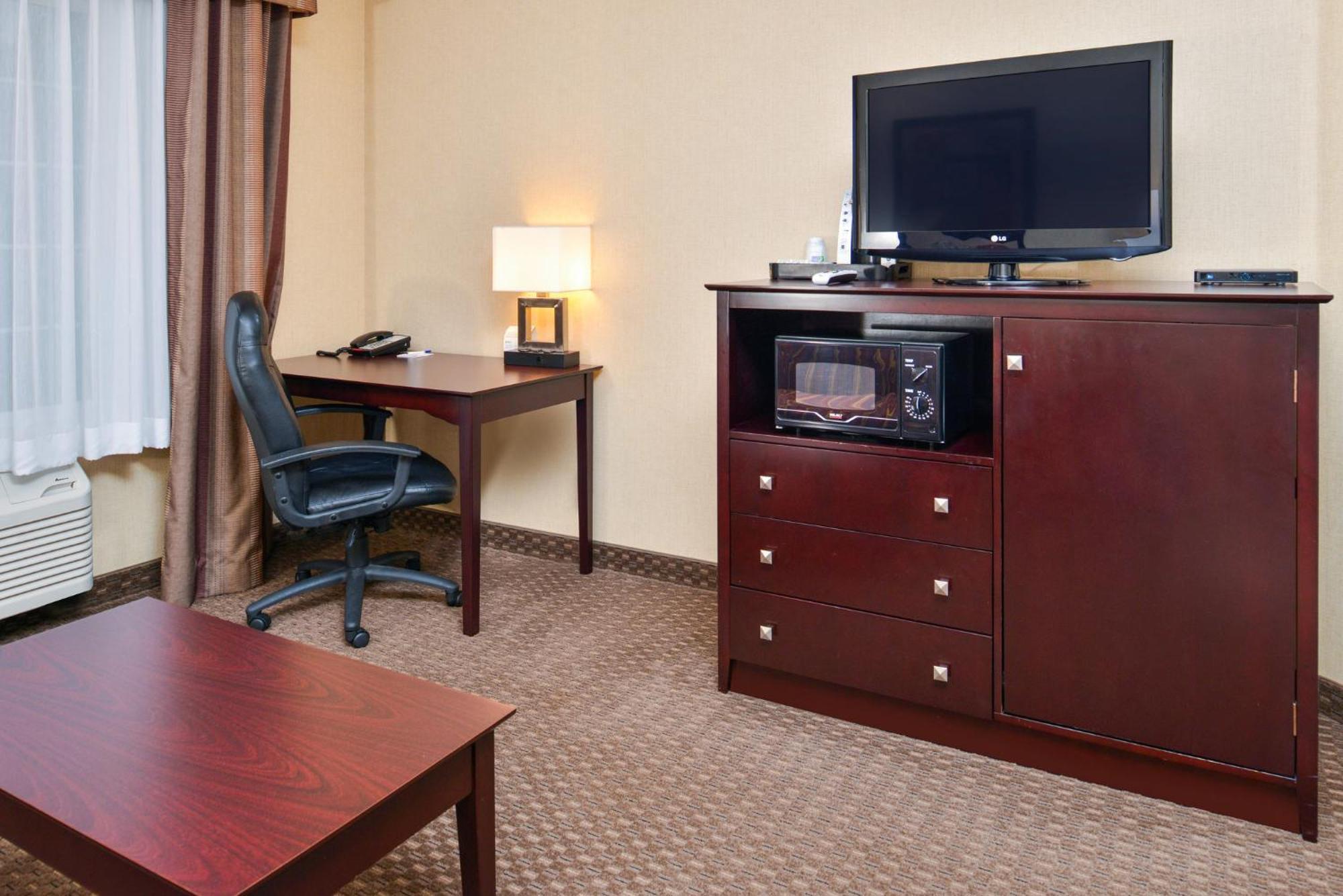 Holiday Inn Express Hotel & Suites Portland - Jantzen Beach By Ihg Buitenkant foto