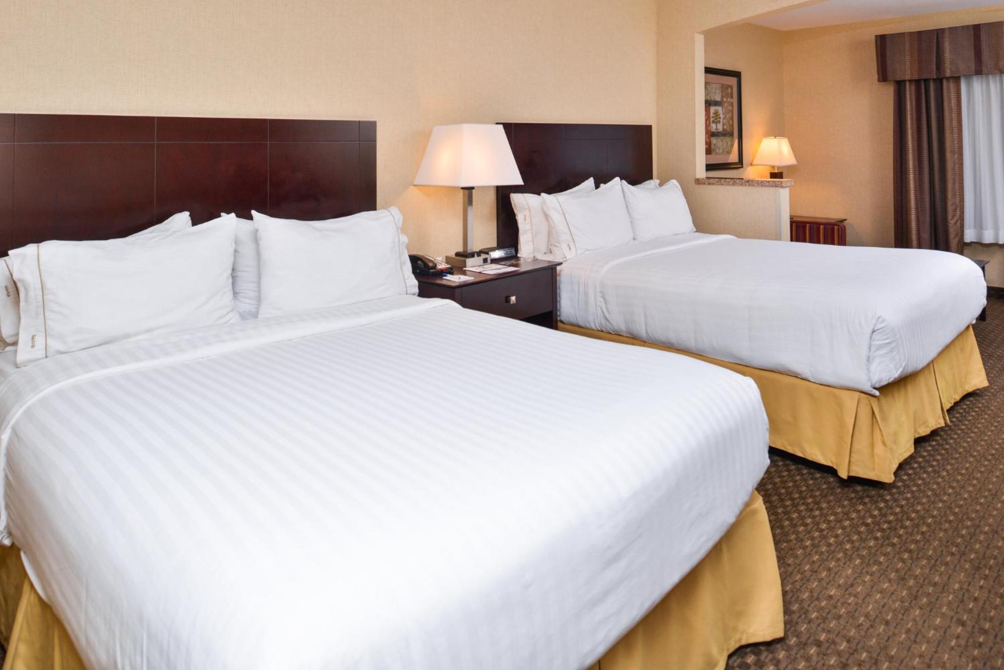 Holiday Inn Express Hotel & Suites Portland - Jantzen Beach By Ihg Buitenkant foto