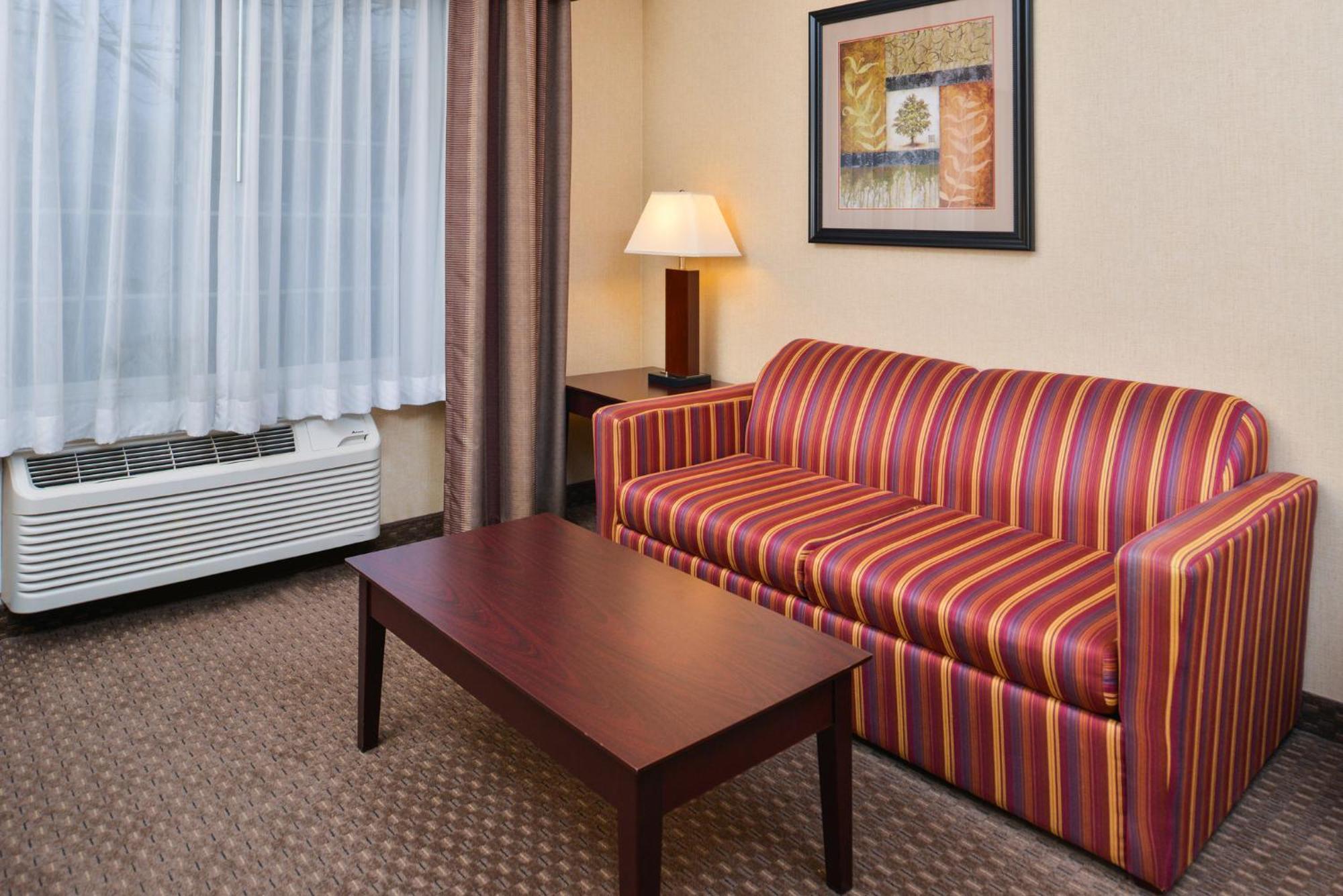 Holiday Inn Express Hotel & Suites Portland - Jantzen Beach By Ihg Buitenkant foto