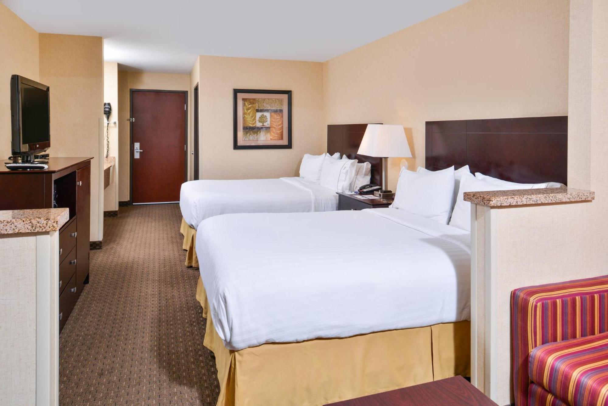 Holiday Inn Express Hotel & Suites Portland - Jantzen Beach By Ihg Buitenkant foto