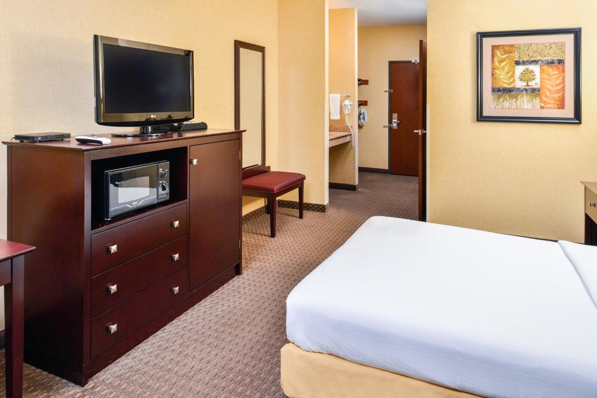 Holiday Inn Express Hotel & Suites Portland - Jantzen Beach By Ihg Buitenkant foto