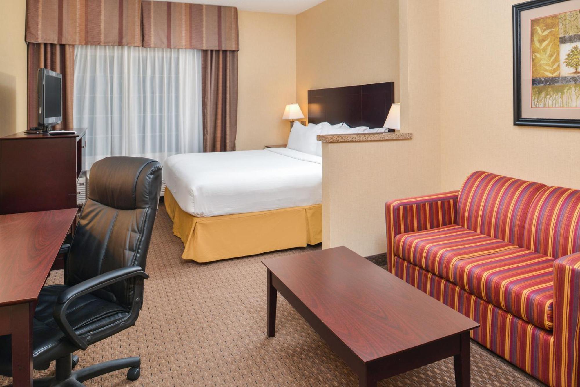 Holiday Inn Express Hotel & Suites Portland - Jantzen Beach By Ihg Buitenkant foto