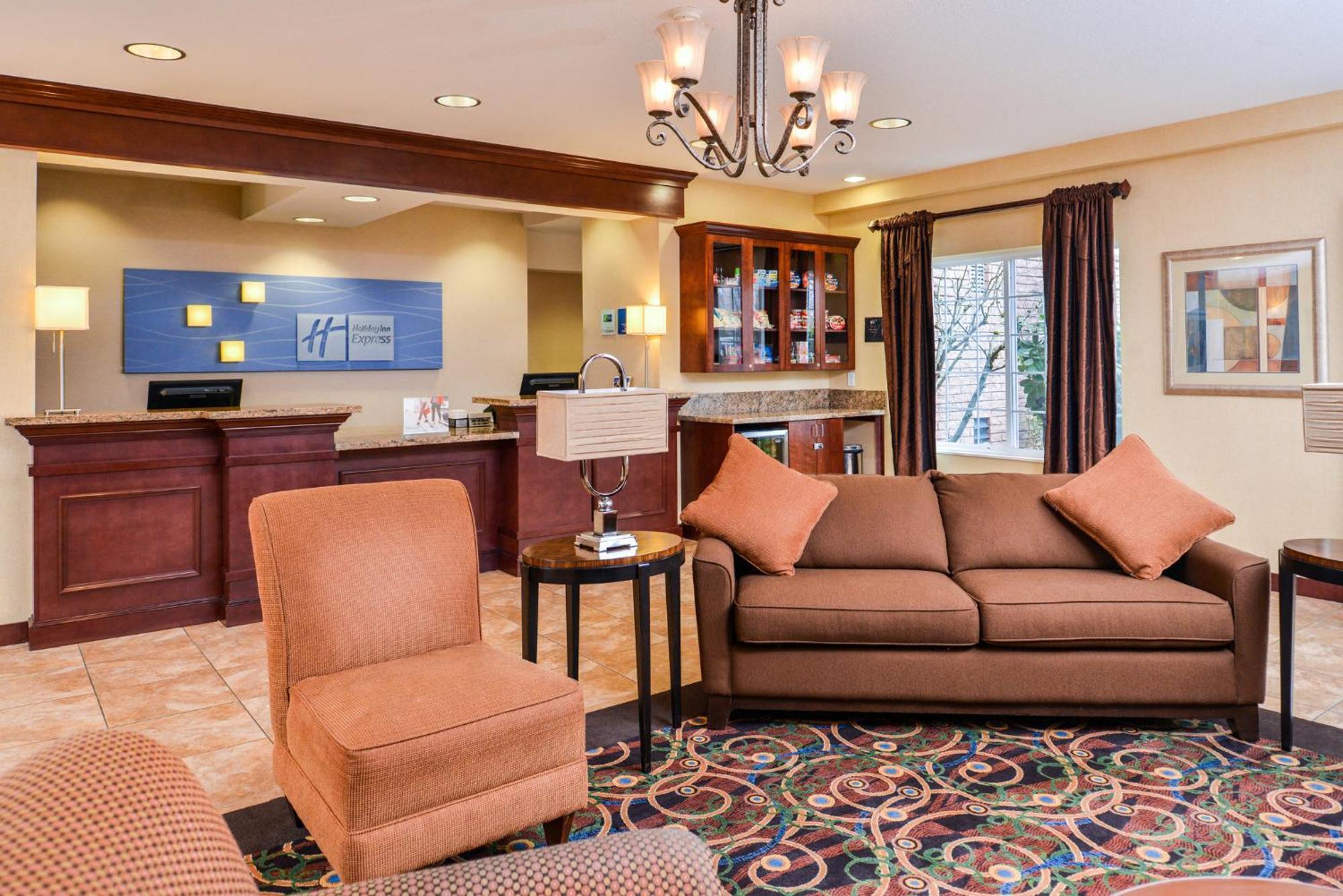 Holiday Inn Express Hotel & Suites Portland - Jantzen Beach By Ihg Buitenkant foto