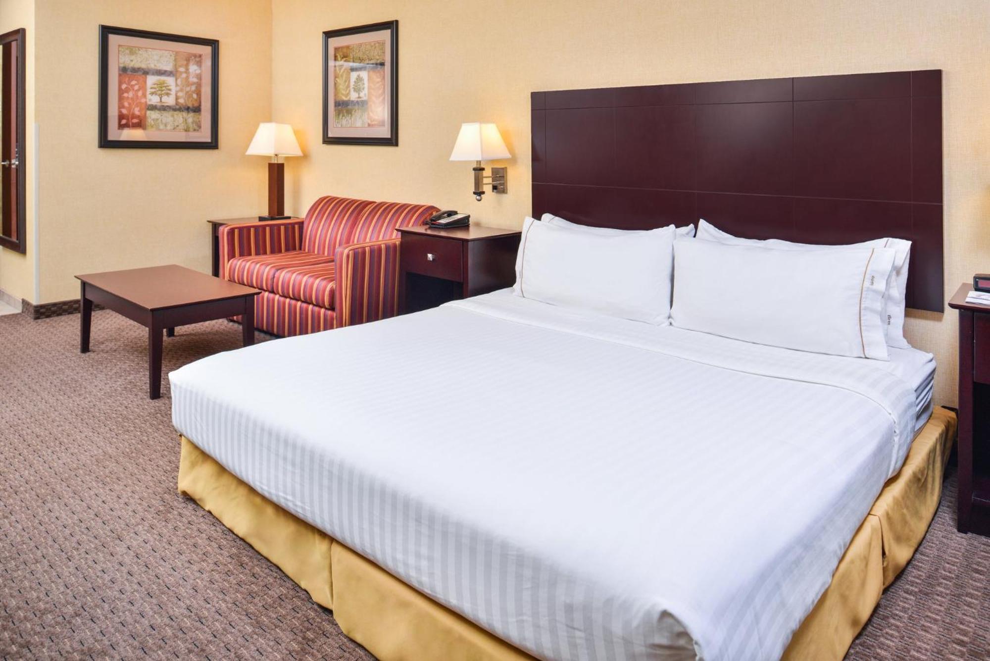 Holiday Inn Express Hotel & Suites Portland - Jantzen Beach By Ihg Buitenkant foto